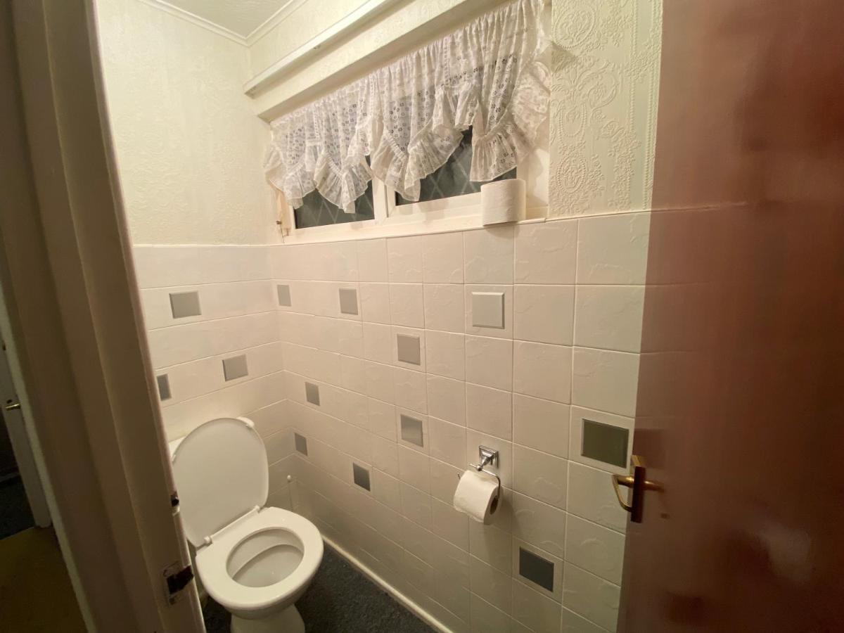 Serene 4Br In Harborne Close To Qe Hospital, Harborne Centre 伯明翰 外观 照片