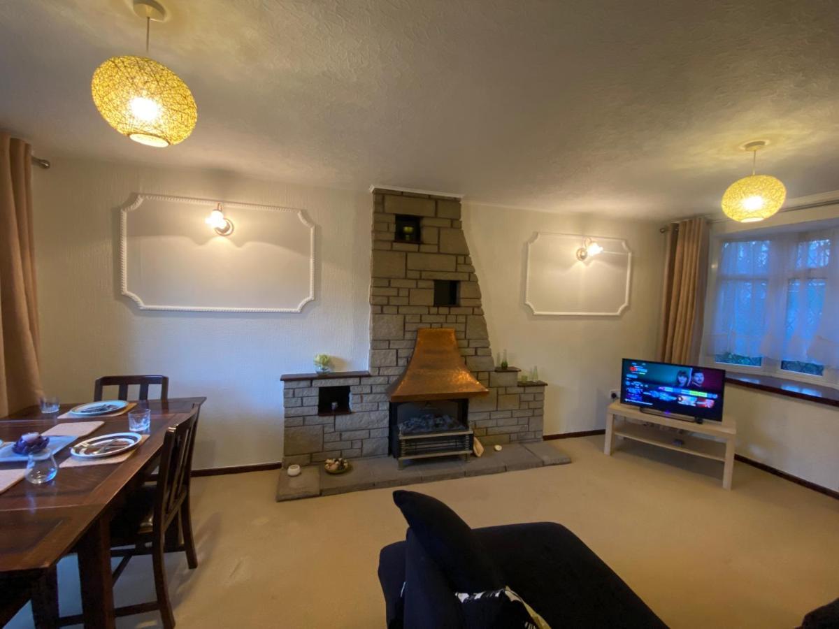 Serene 4Br In Harborne Close To Qe Hospital, Harborne Centre 伯明翰 外观 照片