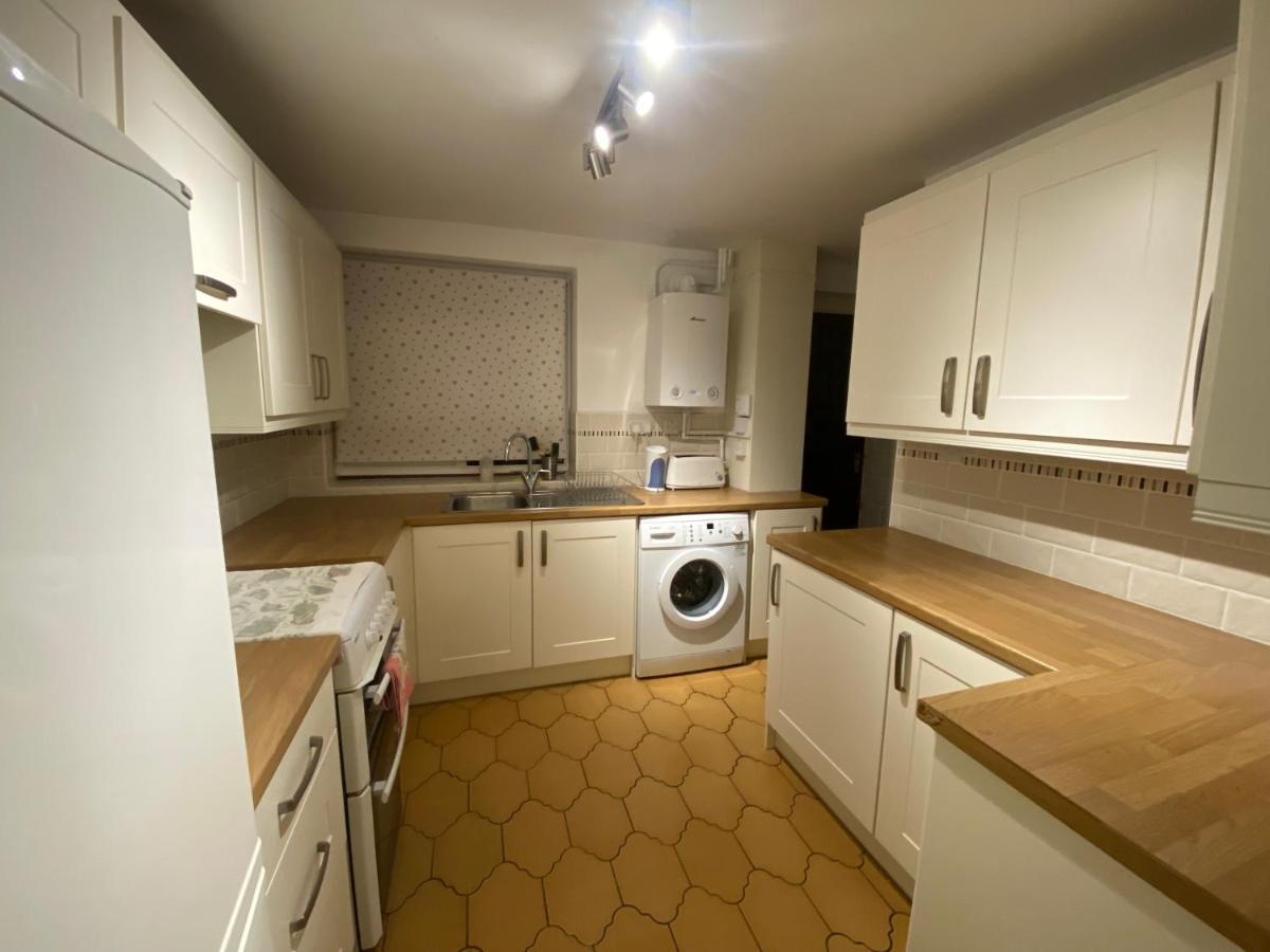 Serene 4Br In Harborne Close To Qe Hospital, Harborne Centre 伯明翰 外观 照片