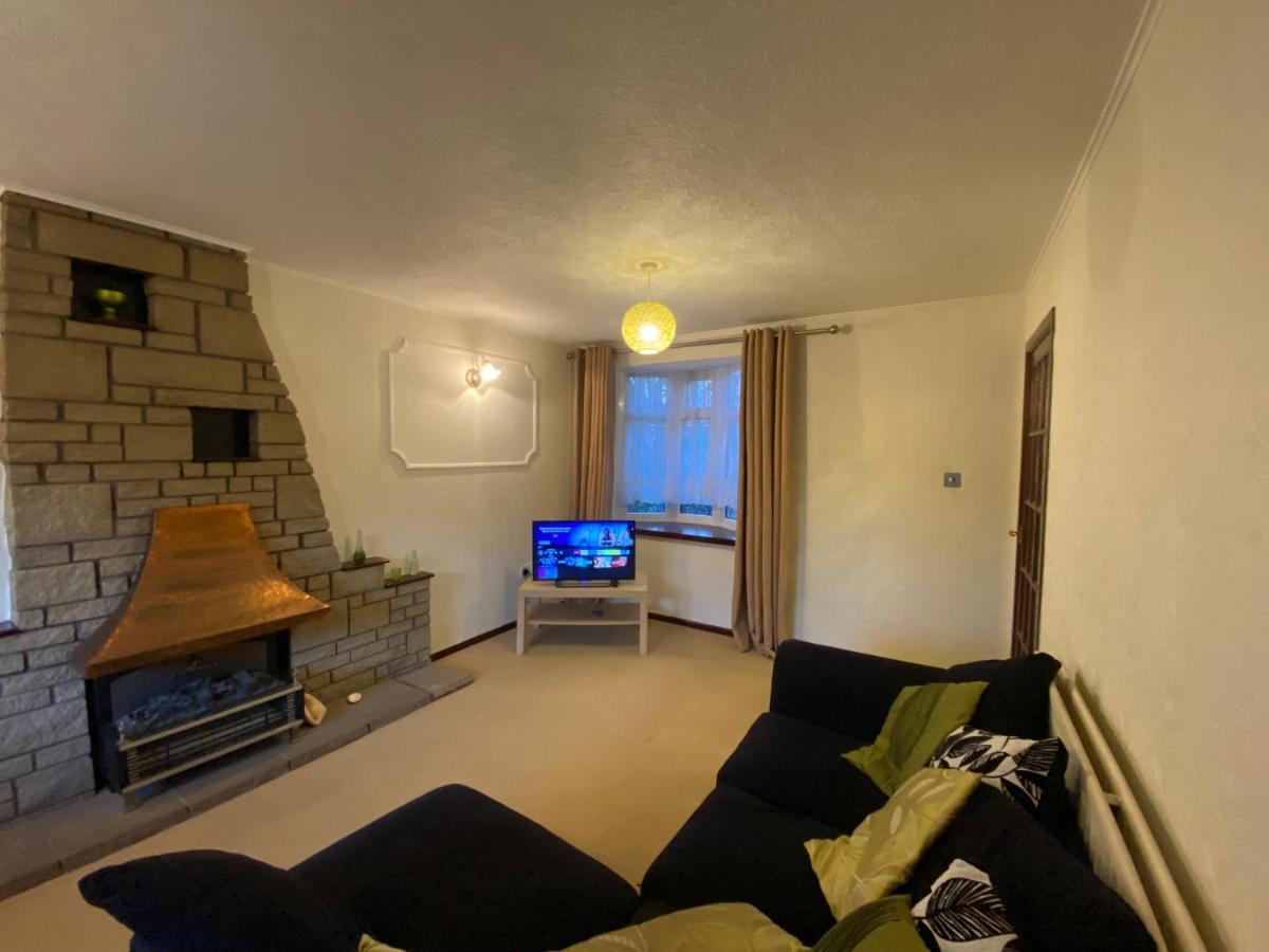 Serene 4Br In Harborne Close To Qe Hospital, Harborne Centre 伯明翰 外观 照片